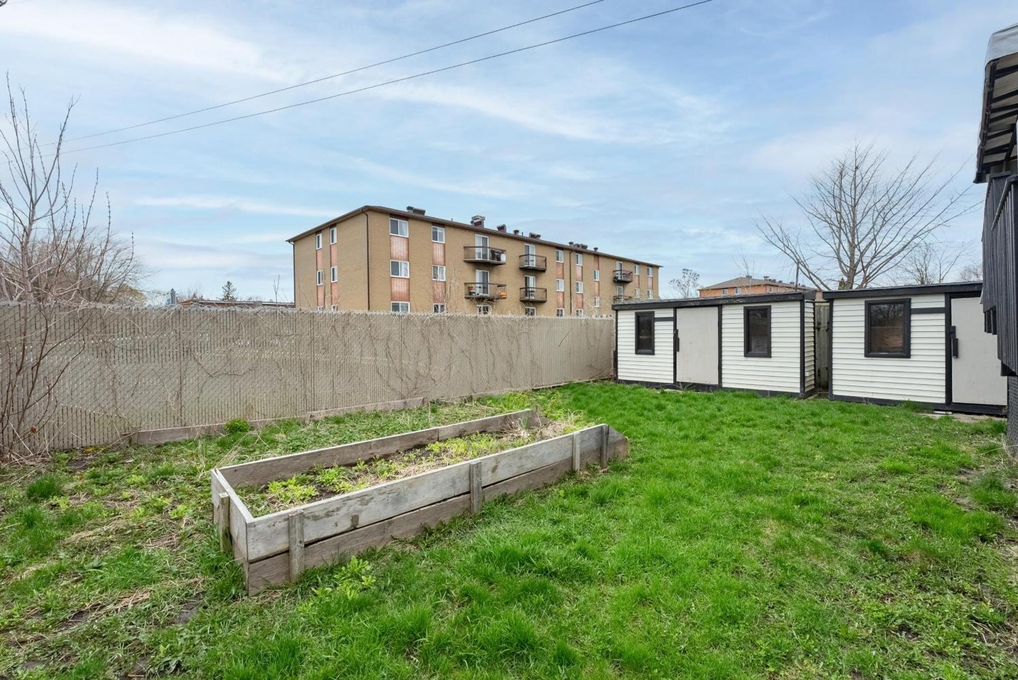 Comfortable Spacious House With Parking Brossard Dış mekan fotoğraf