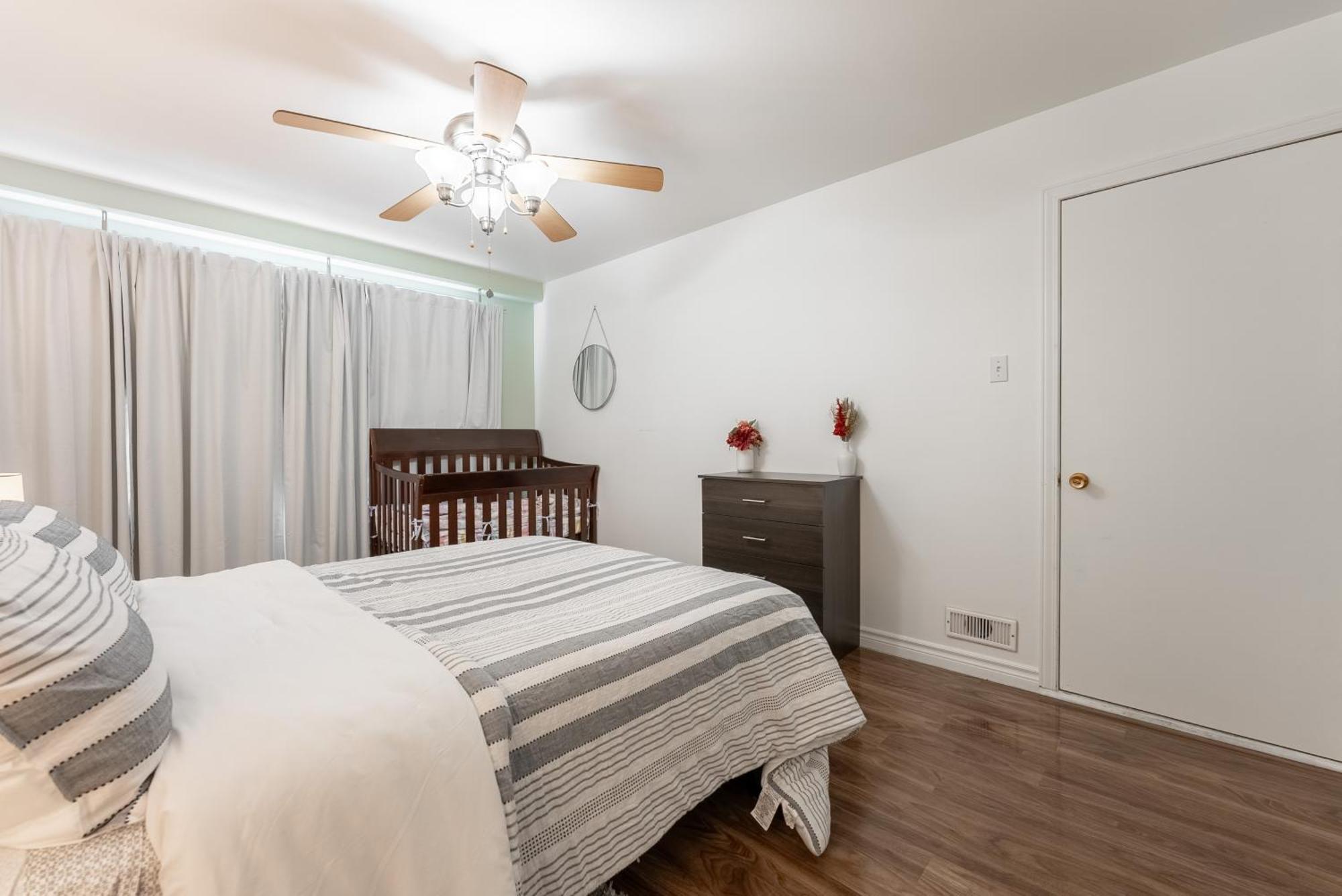 Comfortable Spacious House With Parking Brossard Dış mekan fotoğraf